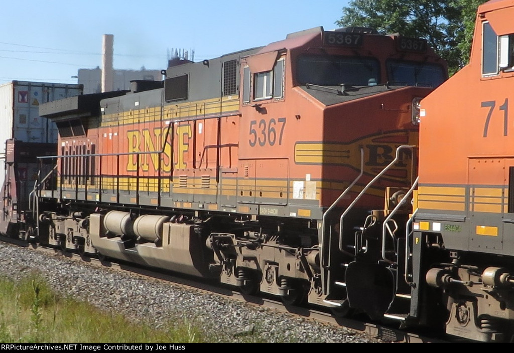 BNSF 5367